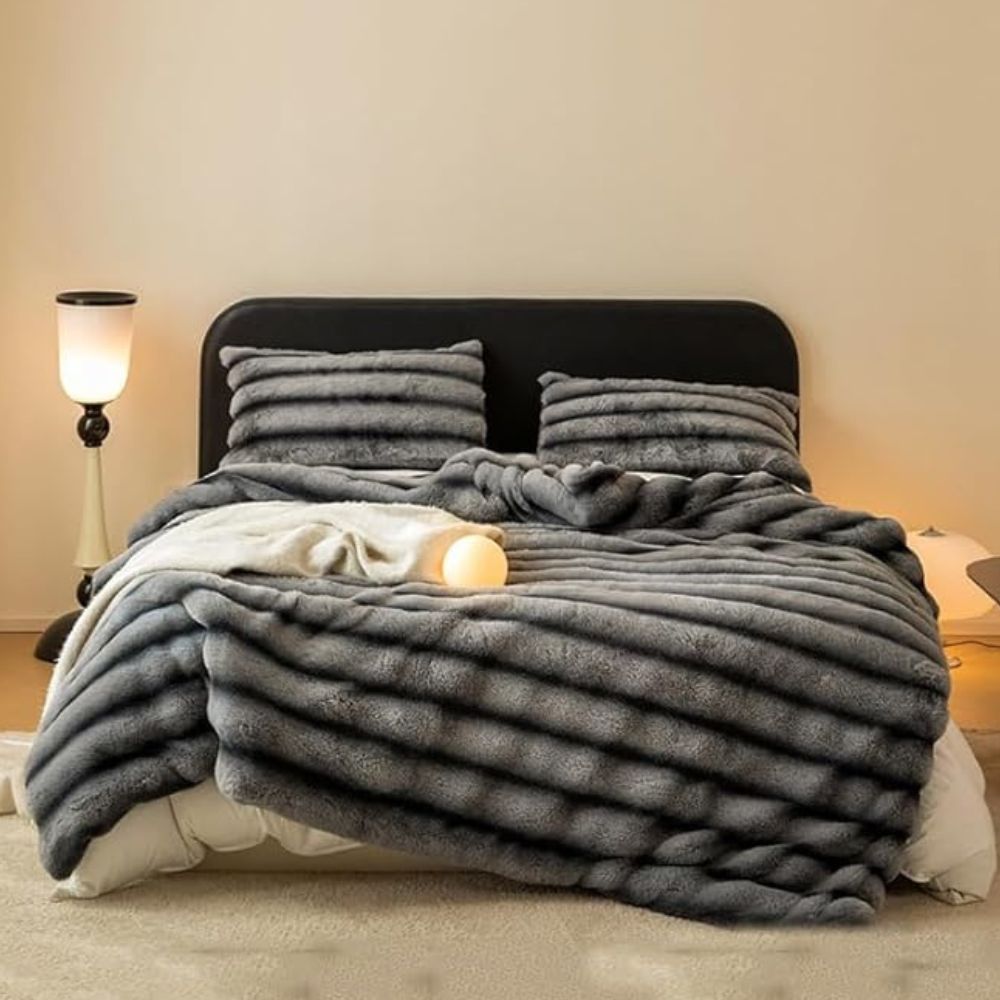  Ruched Faux Rabbit Fur Blanket-2