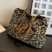 Isle | Modern Canvas Tote Bag