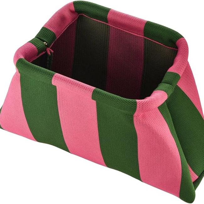 Lanie | Stylish and versatile striped cosmetic bag