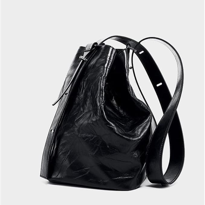 James | Compact and Stylish Bucket Shoulder Bag for Daily Use