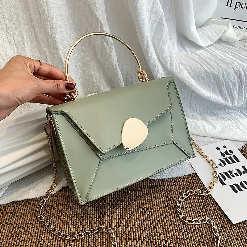 Lianne | Modern Handbag with Geometric Design and Chain Strap