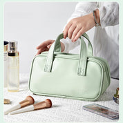 Charloutte | Versatile and functional travel-friendly cosmetic bag
