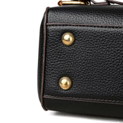 Caroline | Stylish Handbag with Versatile Strap for Everyday and Formal Use