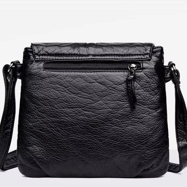 Toni | Elegant Crossbody Bag with Tassel Accent