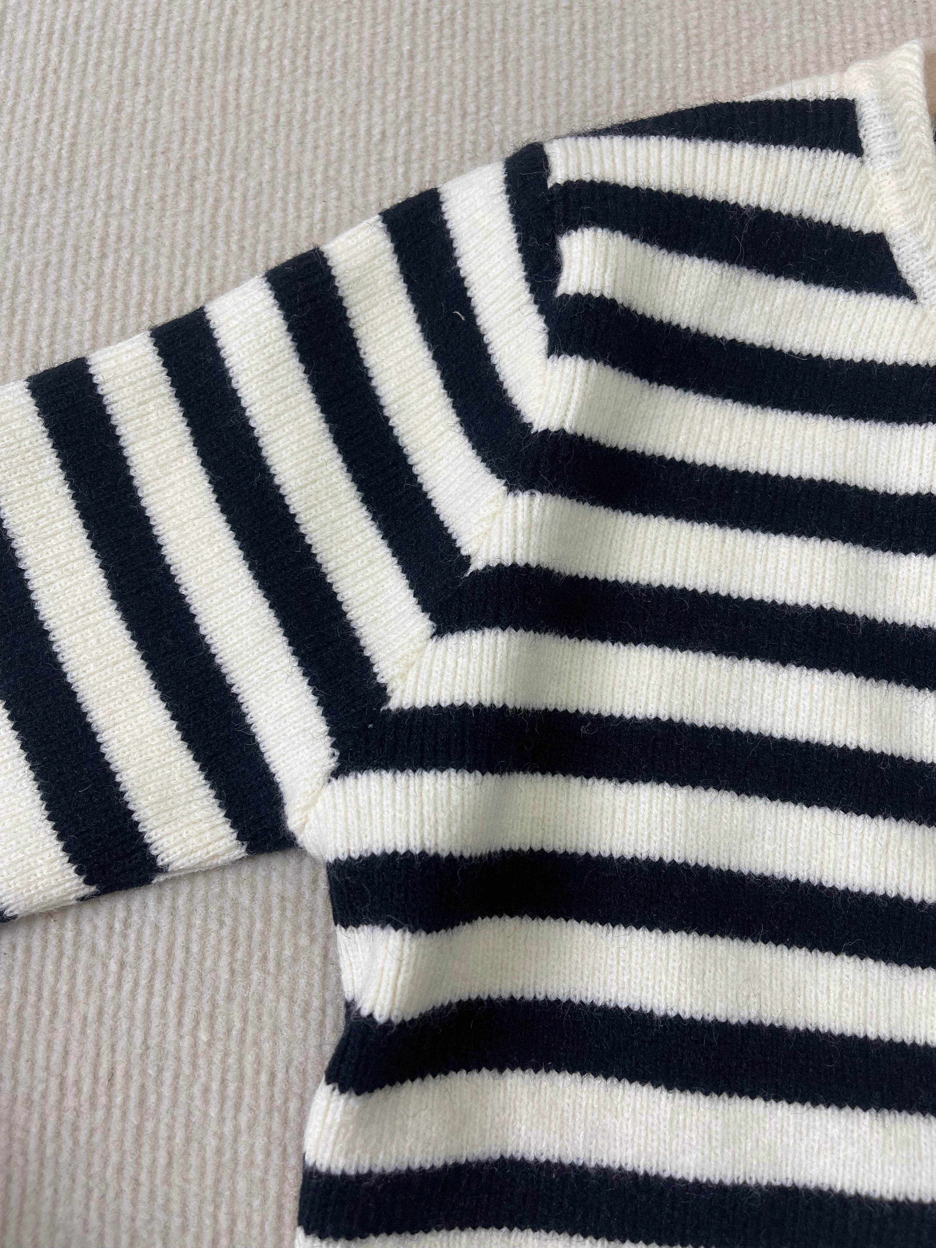 Myla | Elegant Striped Cardigan