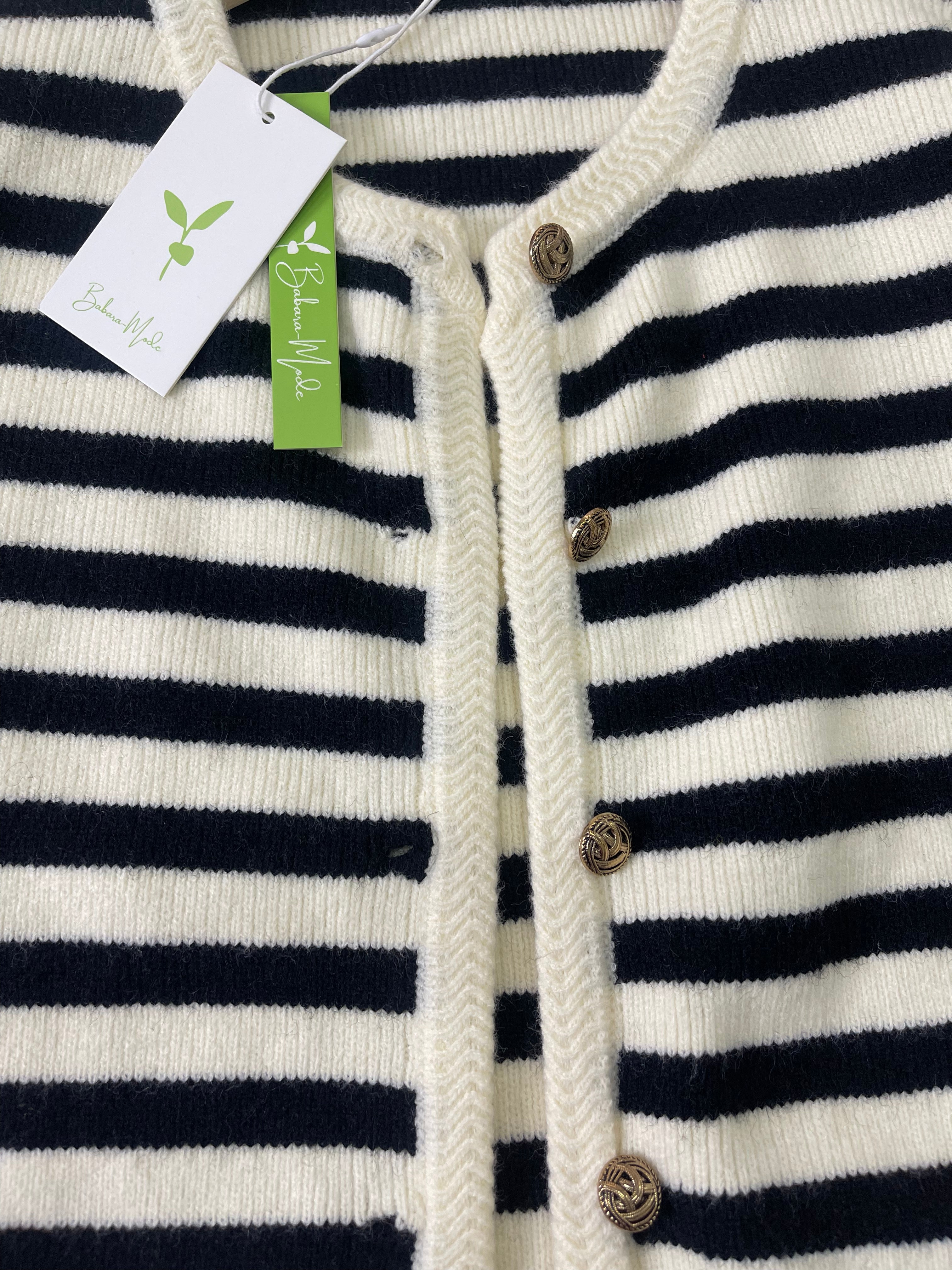 Myla | Elegant Striped Cardigan