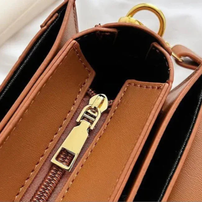 Laura | Elegant Structured Handbag – Stylish and Versatile