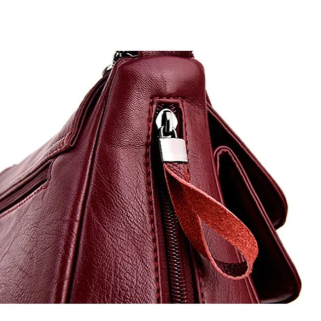 Mindy |  Stylish Shoulder Bag with Spacious Compartments