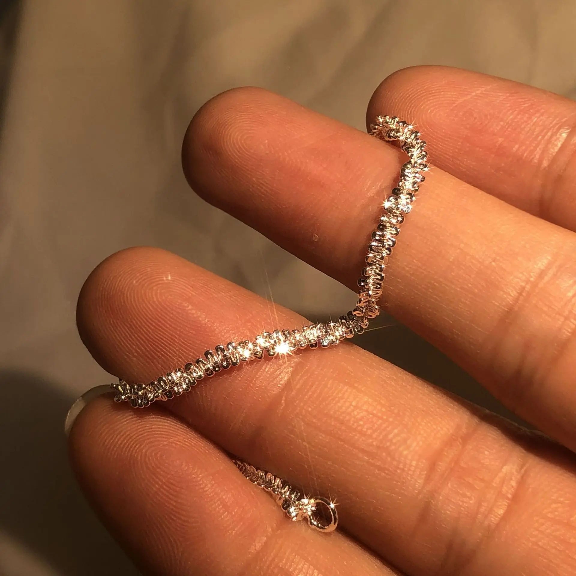 GleamGlow | Stylish Shiny Bracelet