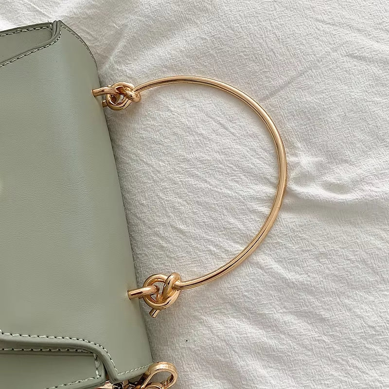 Lianne | Modern Handbag with Geometric Design and Chain Strap