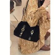 Linda | Retro  Functional Shoulder Bag for Everyday Adventures