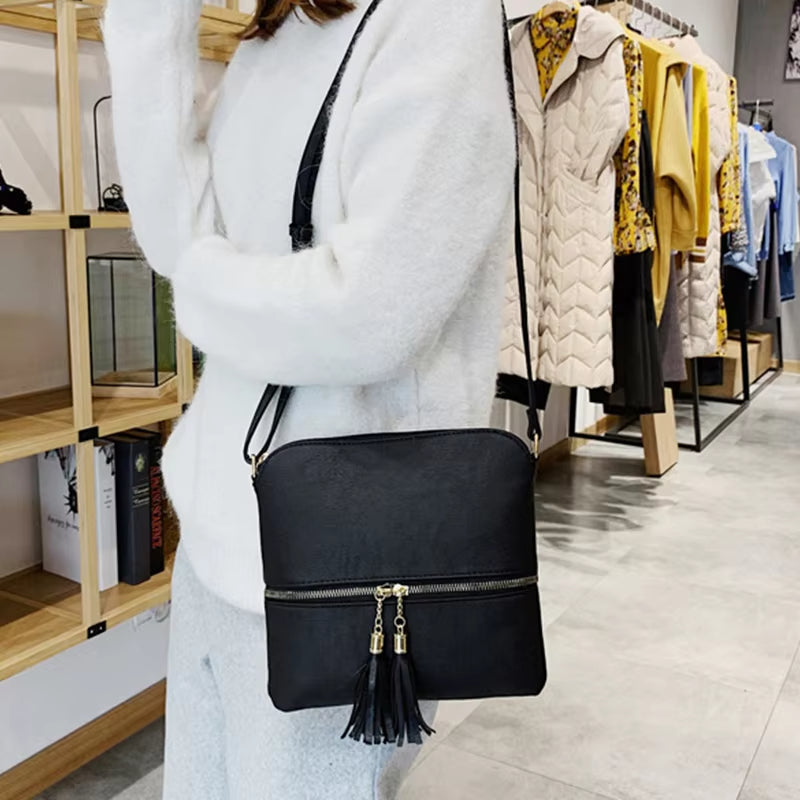 Isabel | Stylish Tassel Crossbody Bag