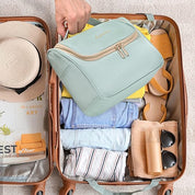 Ysabella | Spacious and versatile cosmetic travel bag with multiple compartments