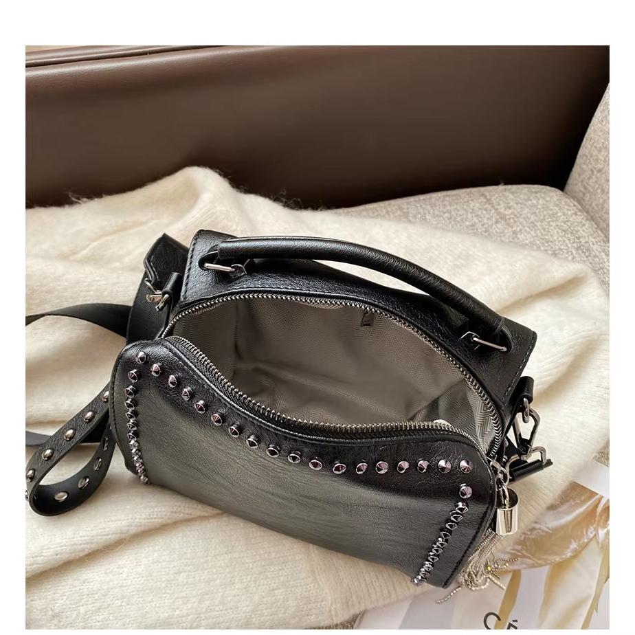 Anya | Elegant Shoulder Bag with Studded Details and Stylish Accents