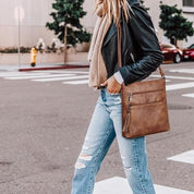 Abby | Sleek Crossbody Bag with Multiple Zipper Compartments