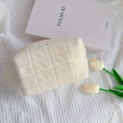Emma | Luxurious and Practical Cosmetic Bag