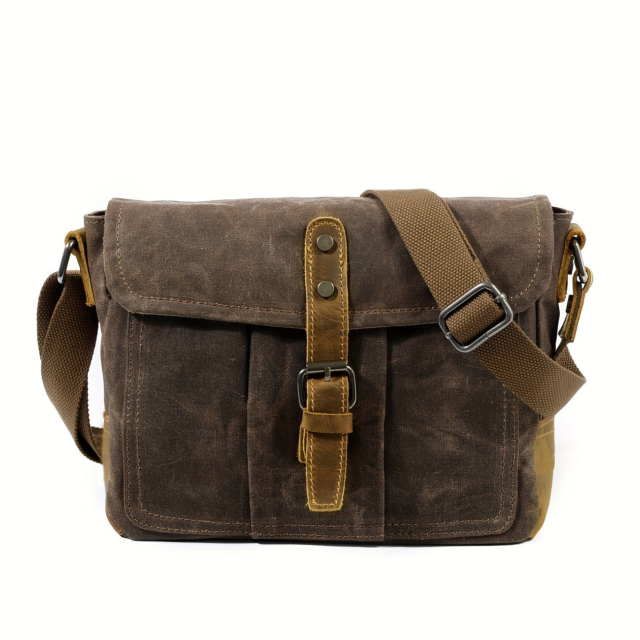 Carter | Messenger Bag with Vintage Buckle Design