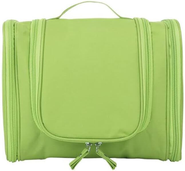 Nyomi | Stylish and multifunctional hanging toiletry bag