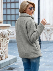 ZOEY | Warm and trendy jacket