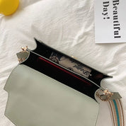 Lianne | Modern Handbag with Geometric Design and Chain Strap