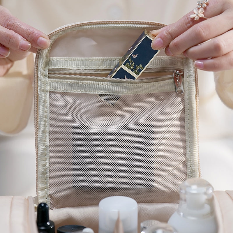 Annika | Sustainable and stylish multi-layered cosmetic organizer