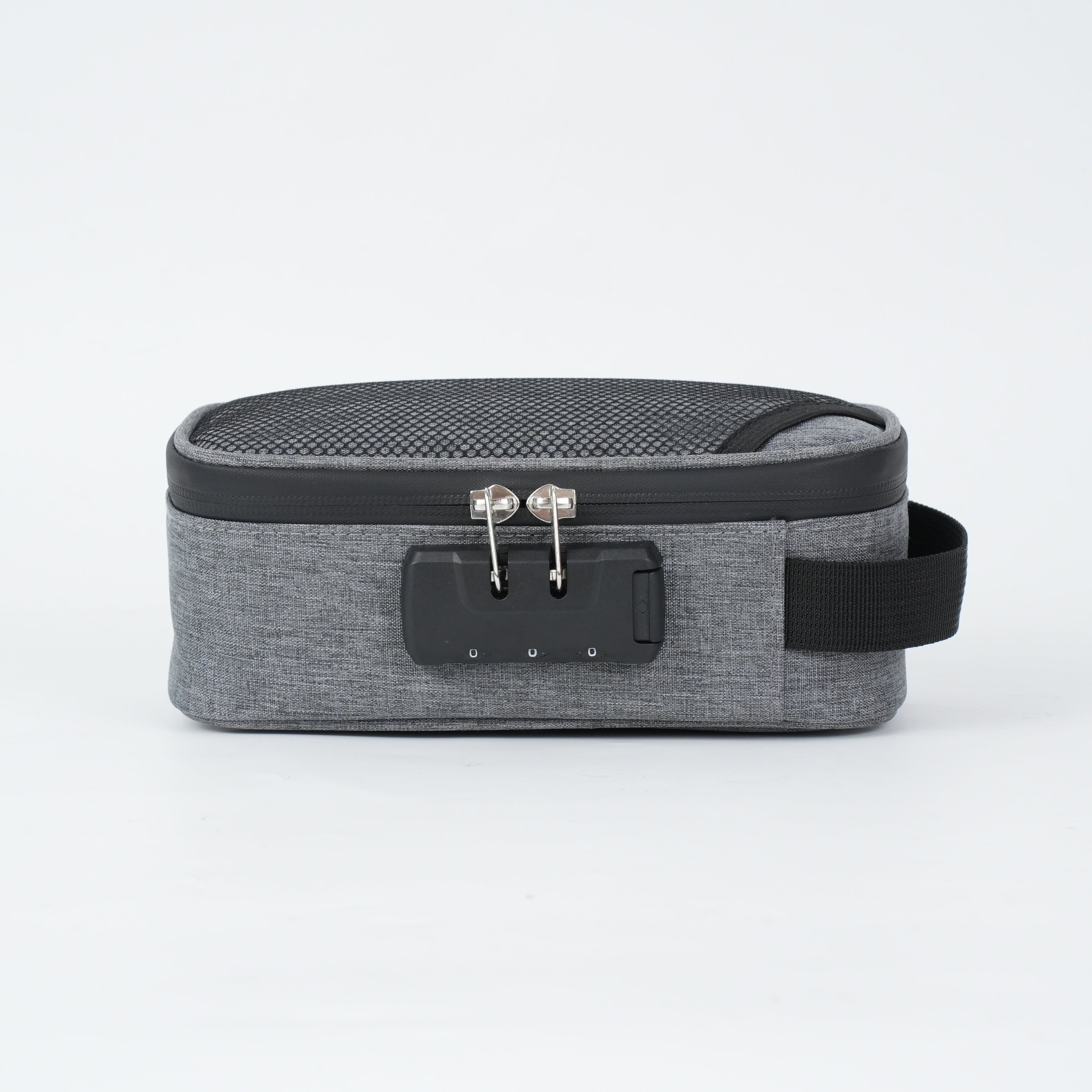 Alyssa | Elegant and functional cosmetic bag