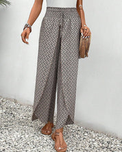 Susy | Women's Pants with Geometric Print