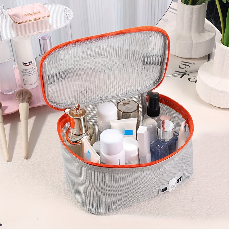 Linda | Versatile and spacious travel essentials bag