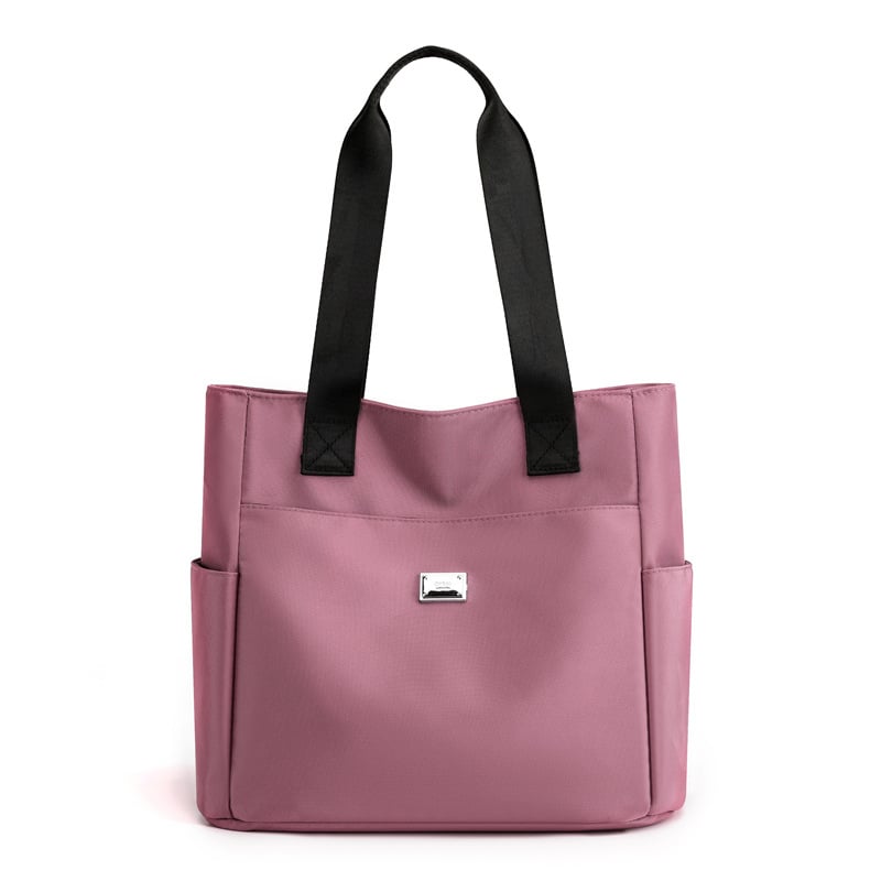 Pyper | Lightweight and waterproof shoulder bag