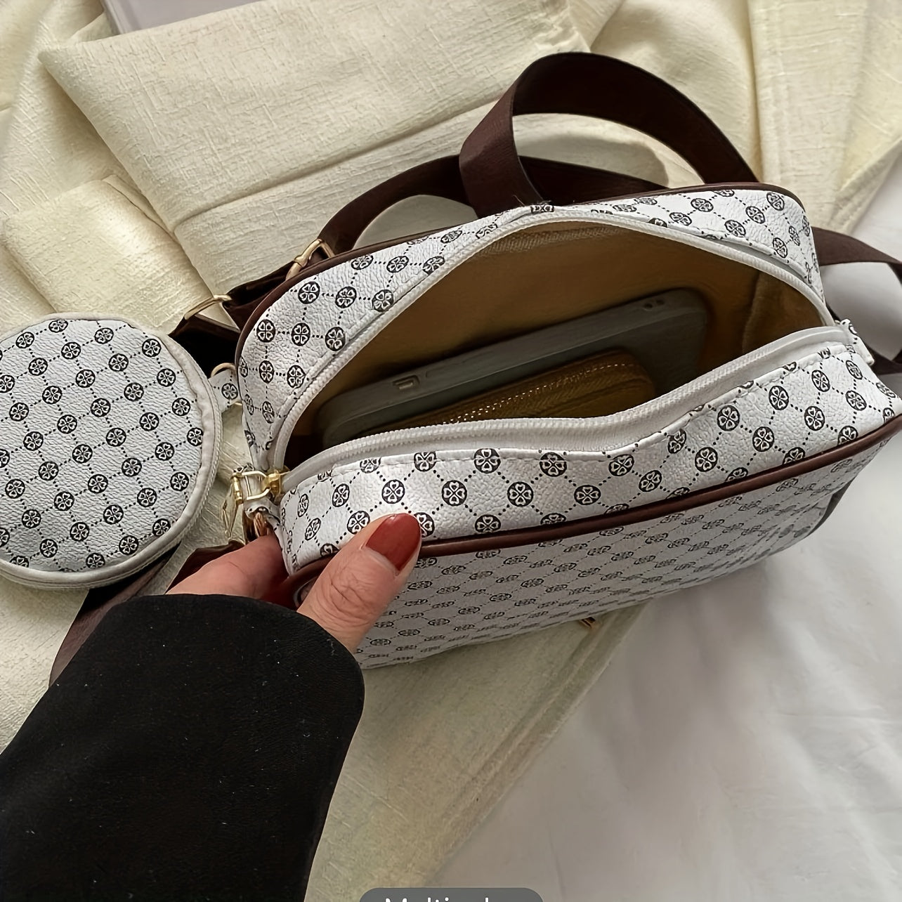 Bianca | Trendy Crossbody Bag Set with Matching Pouch