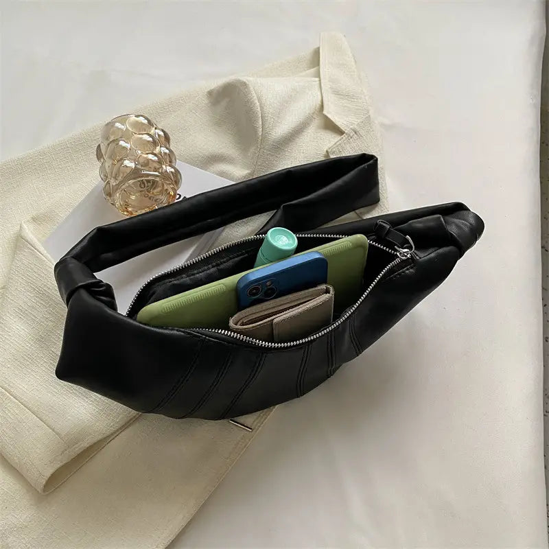Maria | Modern Minimalist Shoulder Bag with Sleek Design