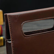 Euwan | Sleek Handheld Organizer with Unique Handle Design