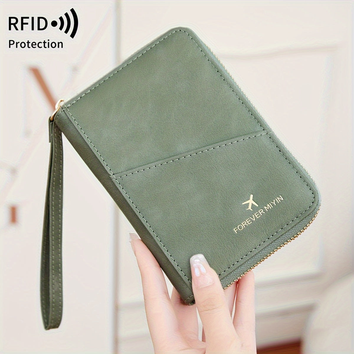 Light | RFID-Secure Travel Wallet