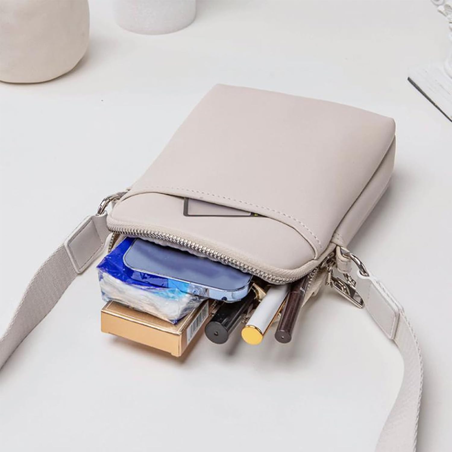 Kristine| Chic Compact Crossbody Bag