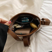 Jill | Trendy Crossbody Handbag – Chic & Functional