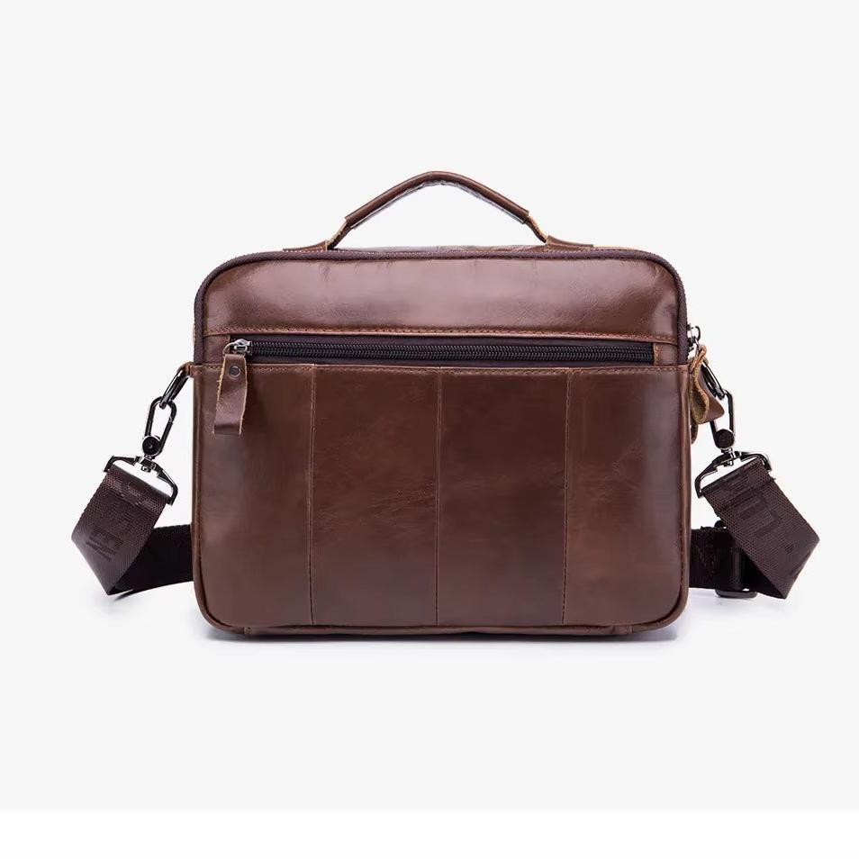 Justin | Classic Messenger Bag with Multi-Compartment Design