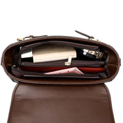 Caroline | Stylish Handbag with Versatile Strap for Everyday and Formal Use
