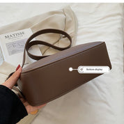 Maya | Compact Crossbody Bag with Minimalist Design