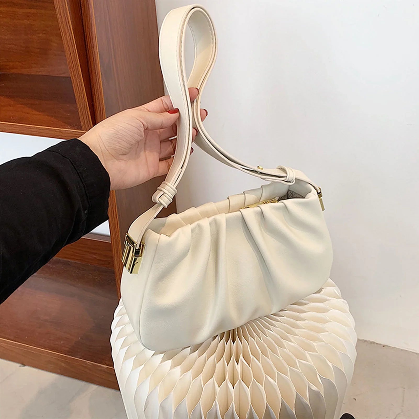 Holly | Stylish Ruched Handbag with Adjustable Handle