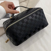Elena | Stylish and robust cosmetic organizer