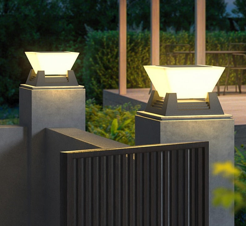 RoyalLume – LED Solar Wall Light with Smart Sensor-6