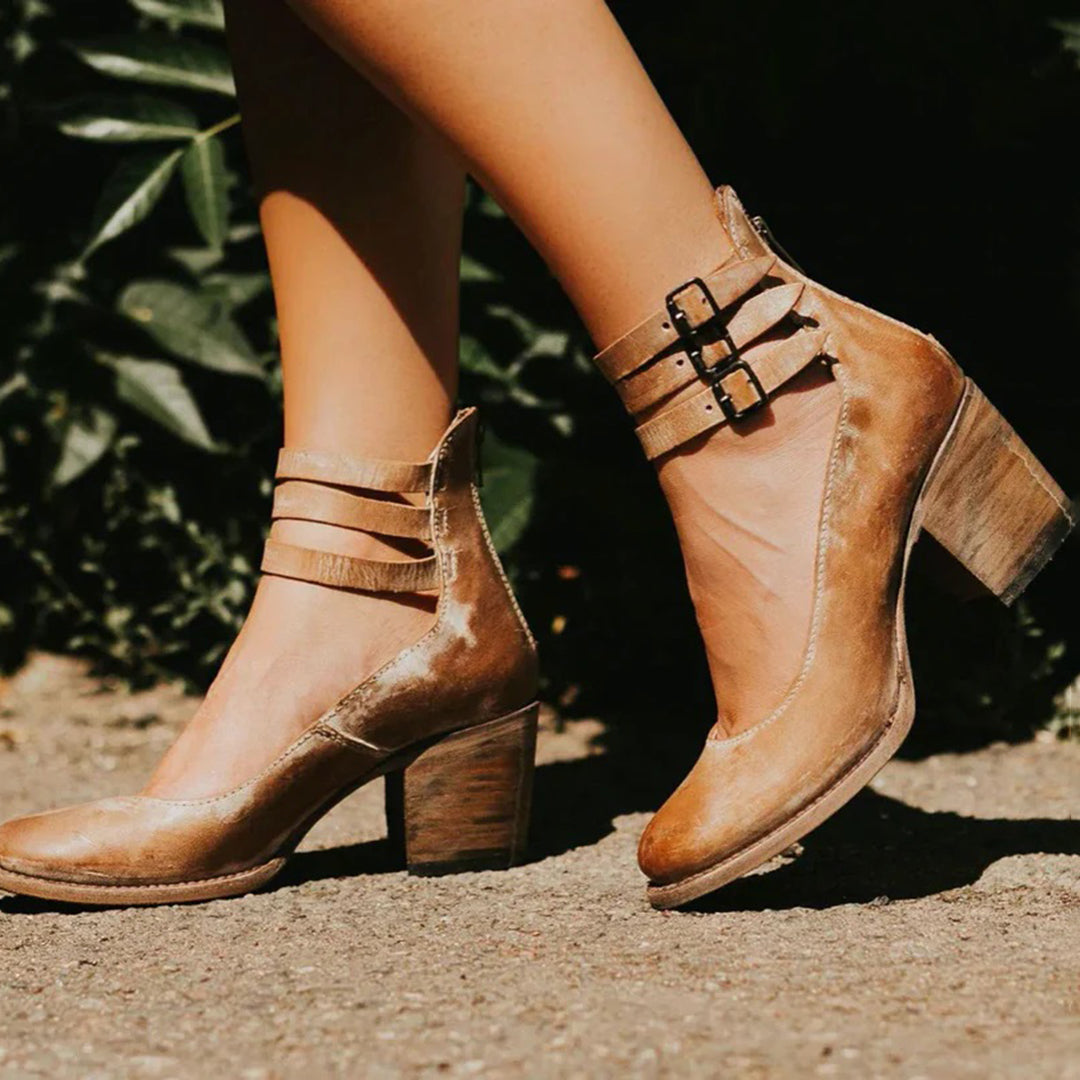 Sine | Elegant Vintage Sandals Heels