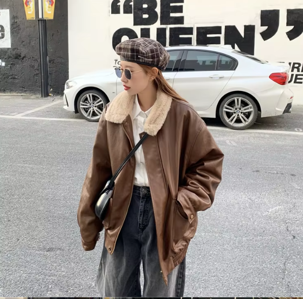 Clarence | Stylish Leather Jacket with Cozy Collar for Women