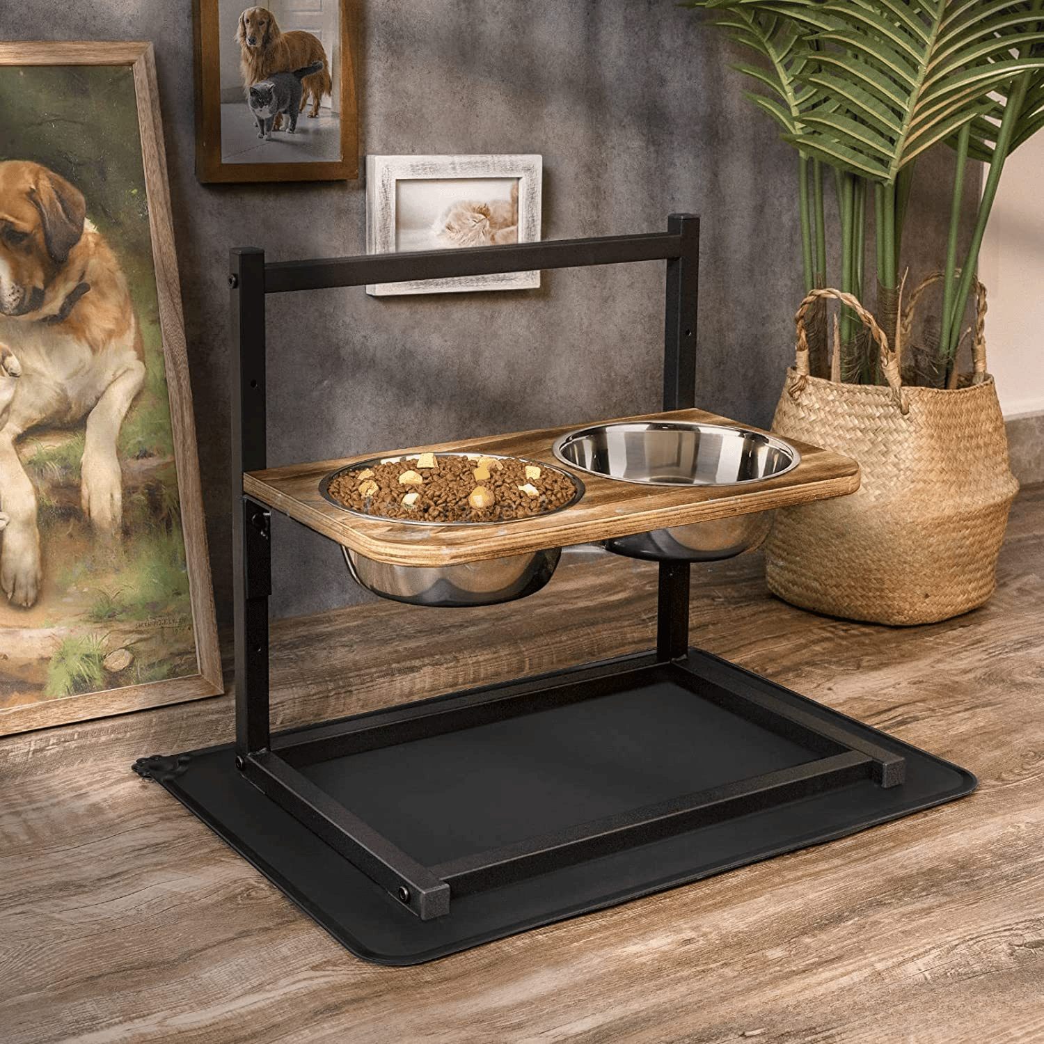 Premium raised dog feeding station - Snackhaven