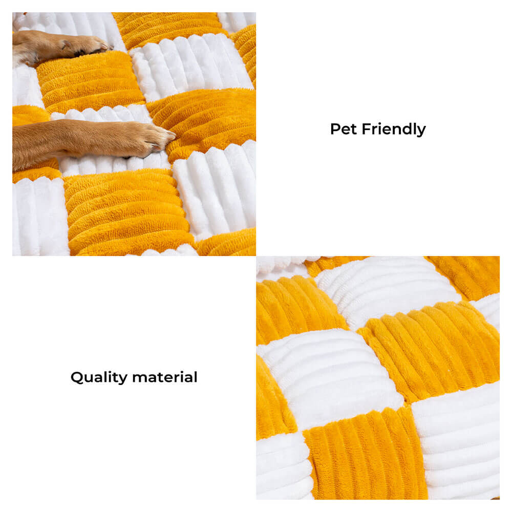 Comfortable checkered stylish sofa cover for pets