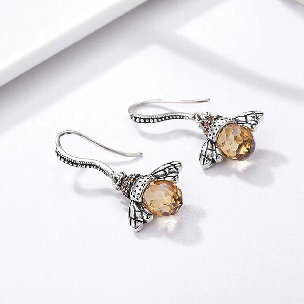 Aria | Cute Dancing Bee Earrings