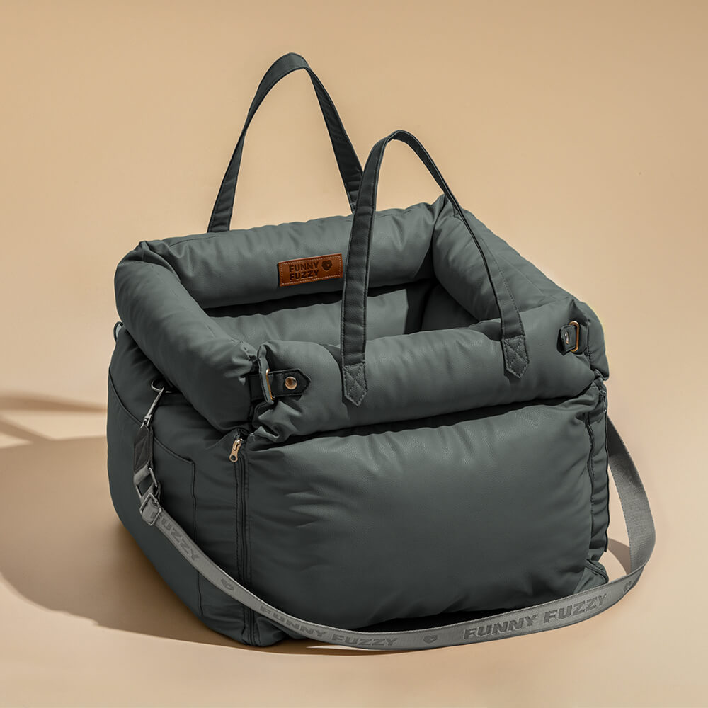 Comfortable car seat for dogs - Pawluxury