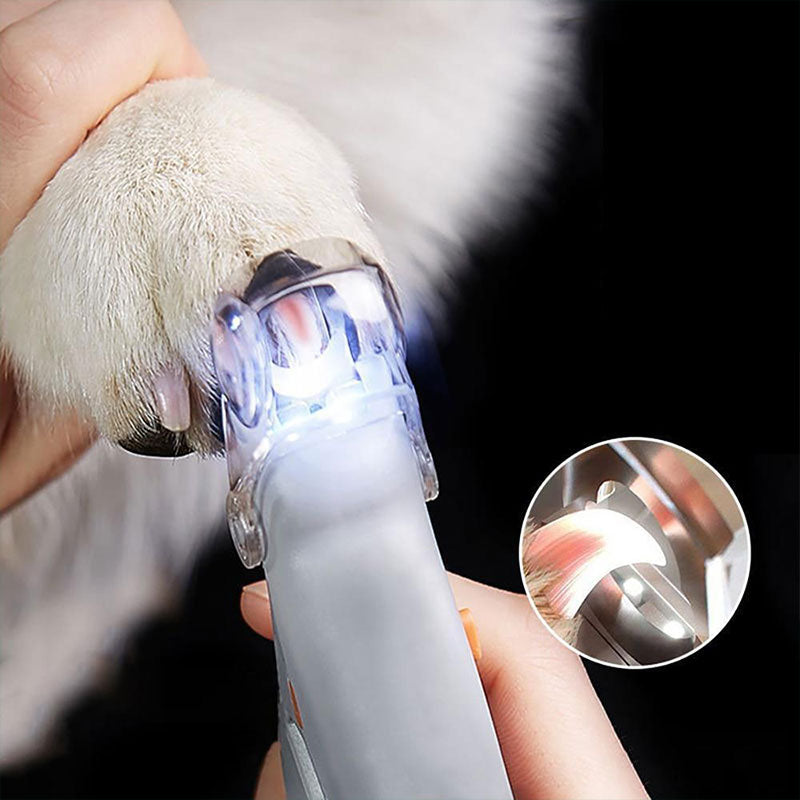 SafePaws | Safe Pet Nail Clipper with Quick-Sensing Technology