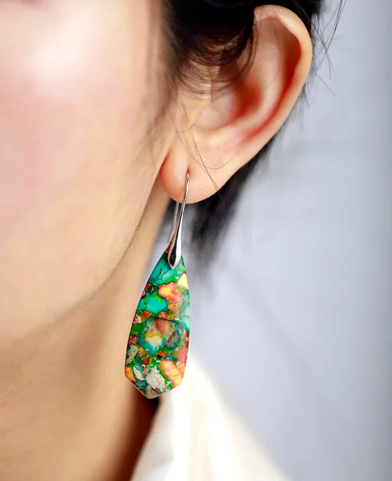 VividAura | Statement Hoop Earrings for Fashionable Flair