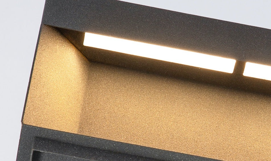 BeamSmart – Modern Outdoor Lamp with Smart Sensor-6